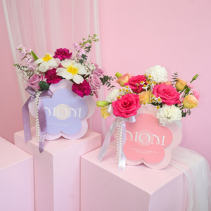MOM Bloom Box