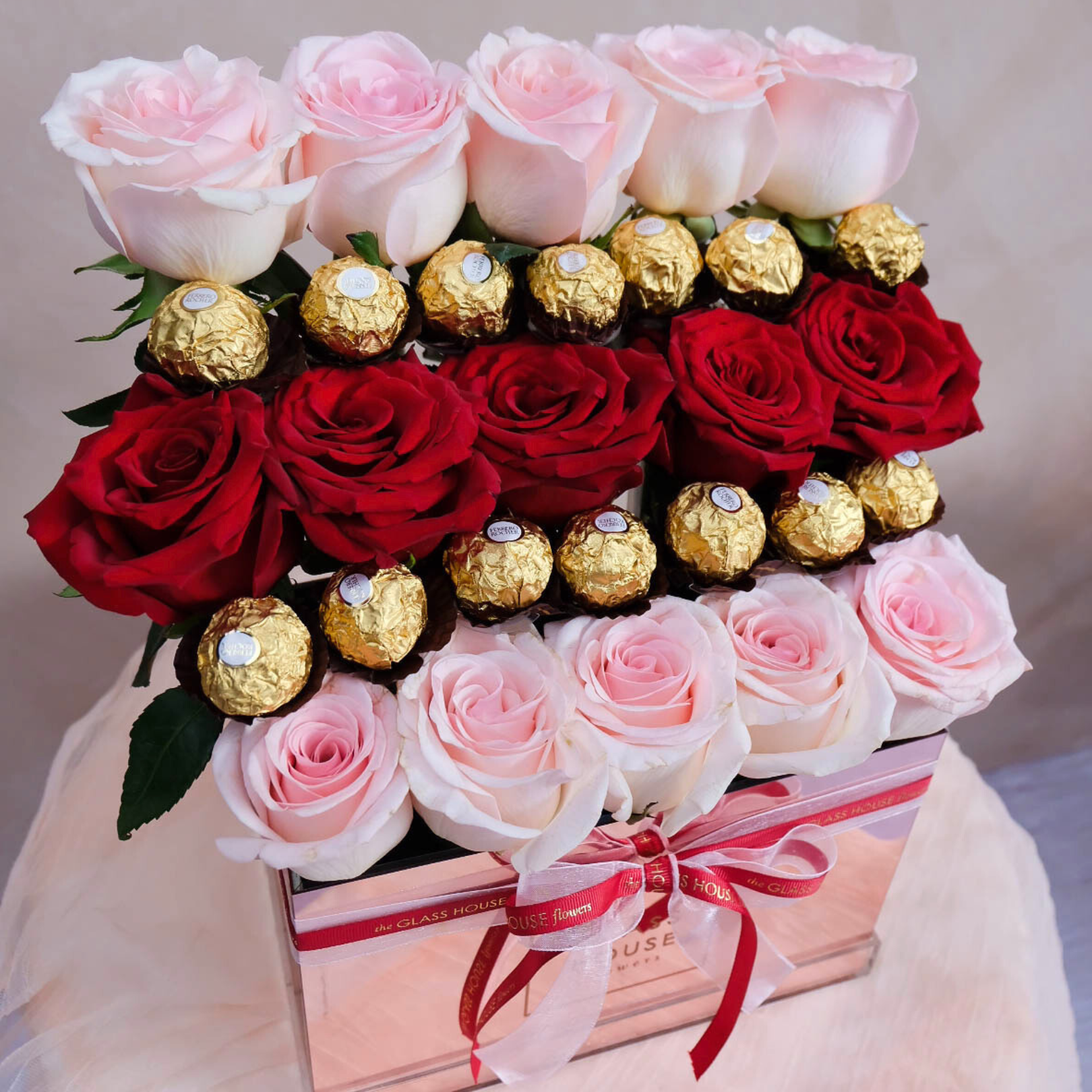 Roses & Ferrero - Rose Gold Mirror Box