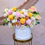 Blooming Daydream - Midi Round Box