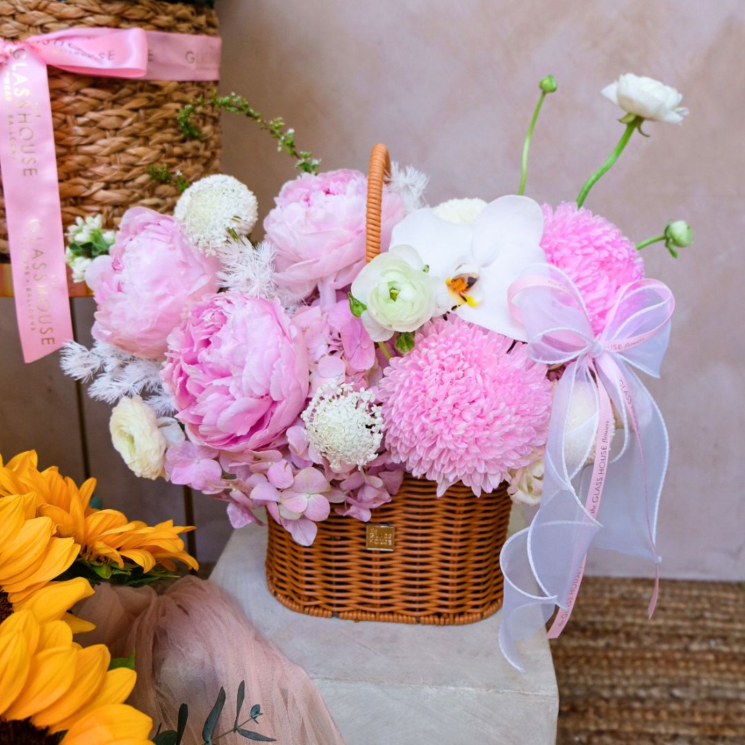 Petal Blush Basket