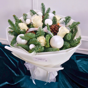 Winter Whisper Christmas Bouquet