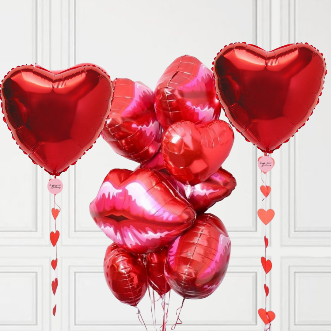 Hearts & Kisses Balloon Package