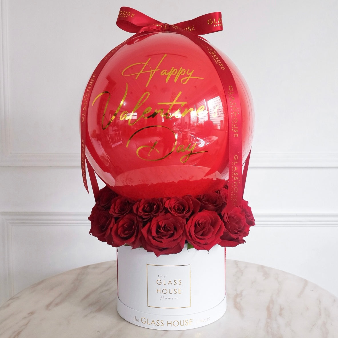 Valentine Balloon & Roses - Midi Round Box