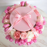 Gift of Blooms - Midi Round Box