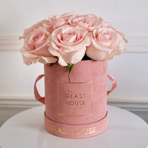 Classic Roses Pink Velvet Box